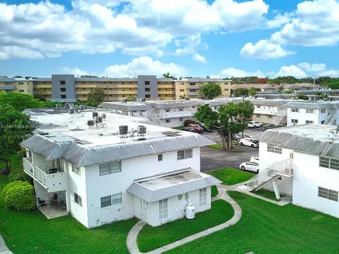 7530 SW 82nd Street Miami FL 33143