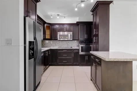 1160 NW 79th Terrace Pembroke Pines FL 33024