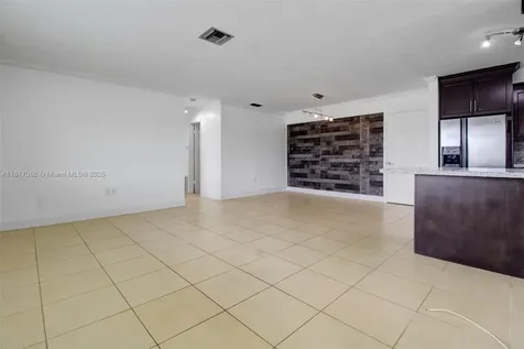 1160 NW 79th Terrace Pembroke Pines FL 33024