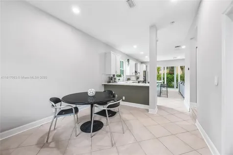 8328 Lagos De Campo Boulevard Tamarac FL 33321