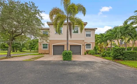 8328 Lagos De Campo Boulevard Tamarac FL 33321