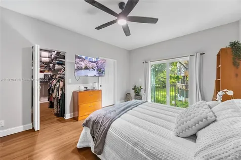 8328 Lagos De Campo Boulevard Tamarac FL 33321