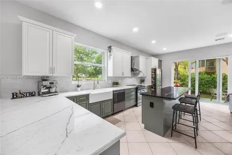 8328 Lagos De Campo Boulevard Tamarac FL 33321