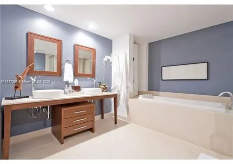 495 Brickell Avenue Miami FL 33131