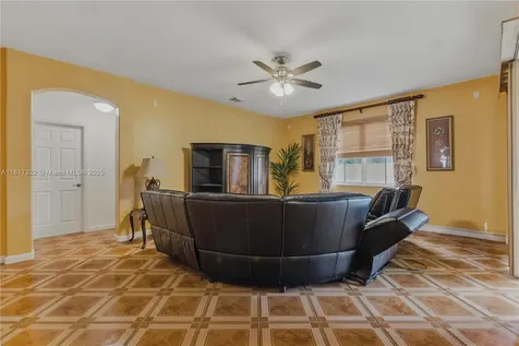 12251 SW 122nd Path Miami FL 33186
