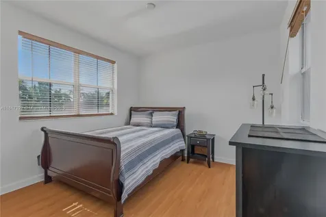 12251 SW 122nd Path Miami FL 33186