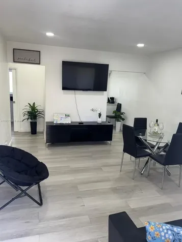 251 NW 57th Avenue Miami FL 33126