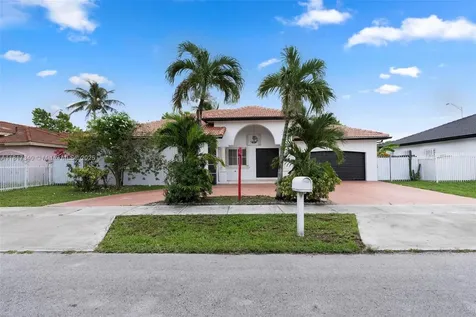 7089 W 4th Court Hialeah FL 33014