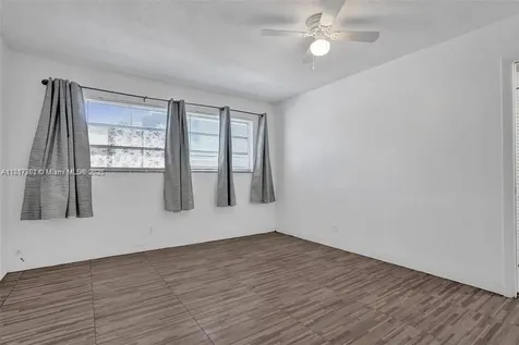 180 NE 12th Avenue Hallandale Beach FL 33009