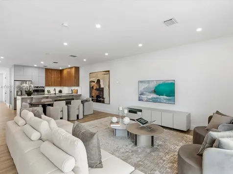 2732 SW 31st Avenue Miami FL 33133