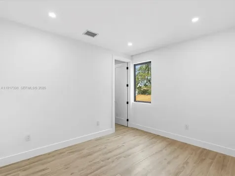 2732 SW 31st Avenue Miami FL 33133