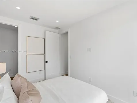 2732 SW 31st Avenue Miami FL 33133
