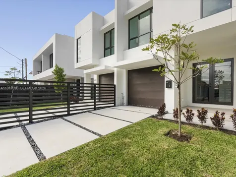 2732 SW 31st Avenue Miami FL 33133