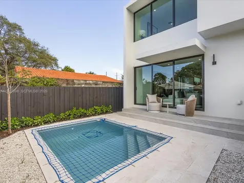 2732 SW 31st Avenue Miami FL 33133
