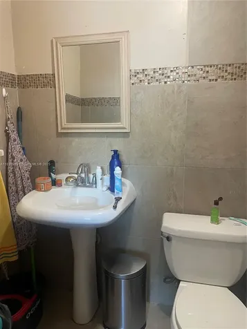 5620 NW 176th Street Miami Gardens FL 33055