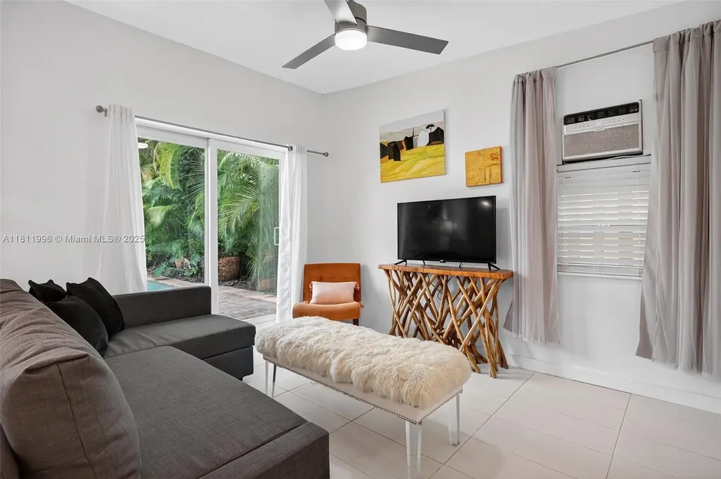 1314 SE 1st Avenue Fort Lauderdale FL 33316