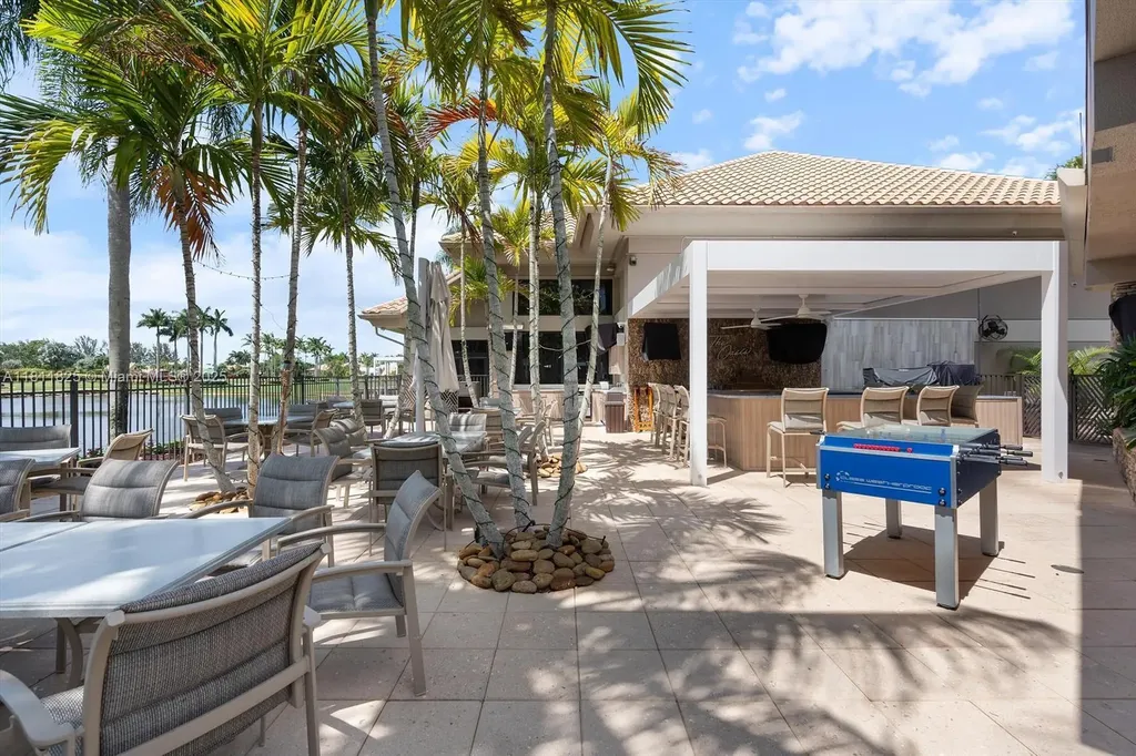 10160 Spyglass Boca Raton FL 33498