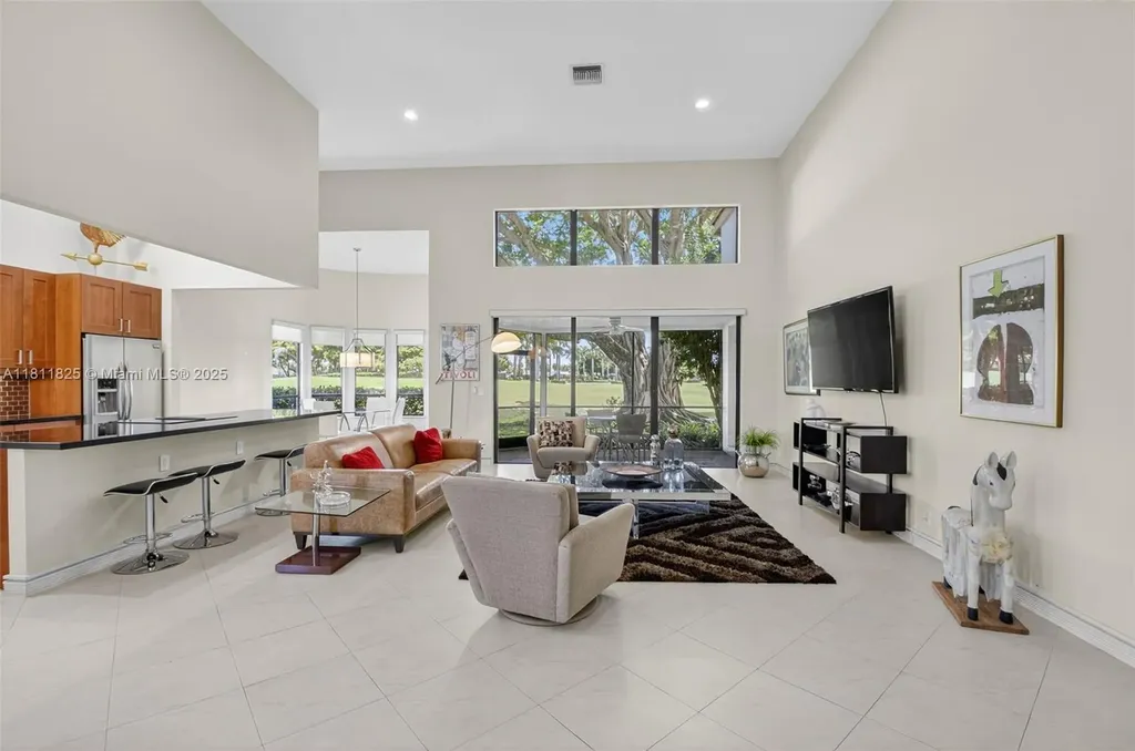 10160 Spyglass Boca Raton FL 33498