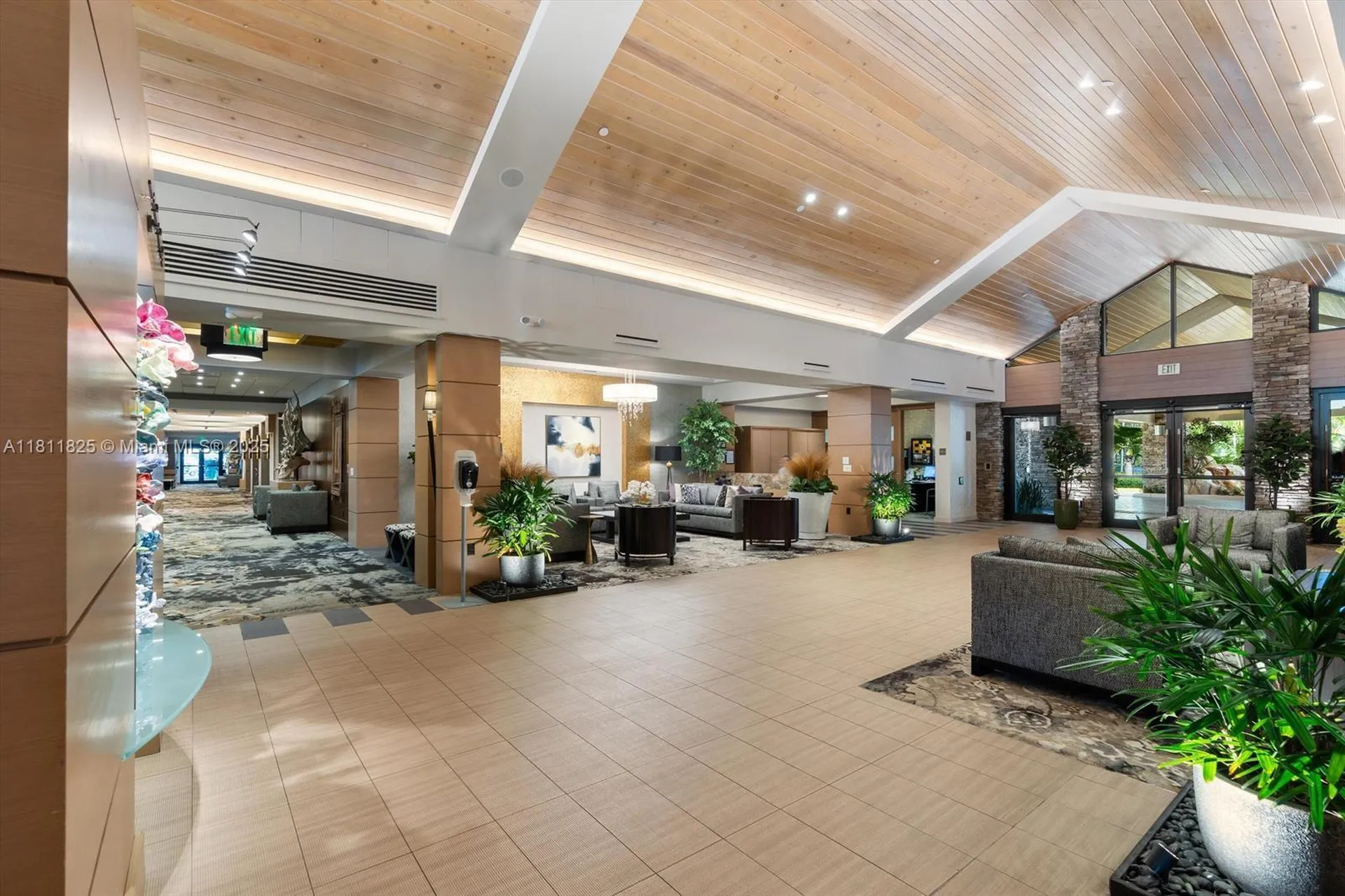 10160 Spyglass Boca Raton FL 33498