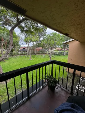 6023 10th Avenue N Green Acres FL 33463
