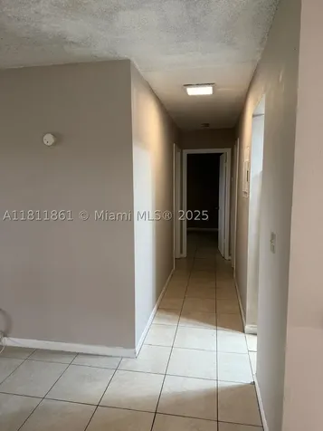 6023 10th Avenue N Green Acres FL 33463