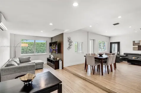 17491 NE 19th Avenue North Miami Beach FL 33162