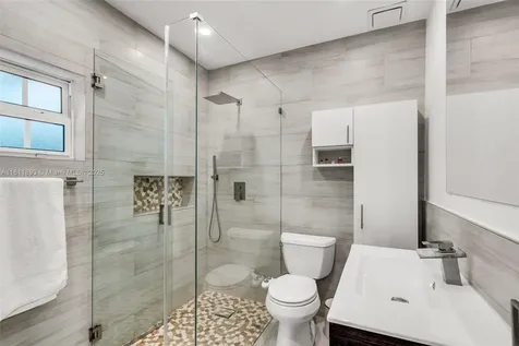 17491 NE 19th Avenue North Miami Beach FL 33162