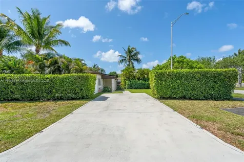 17491 NE 19th Avenue North Miami Beach FL 33162