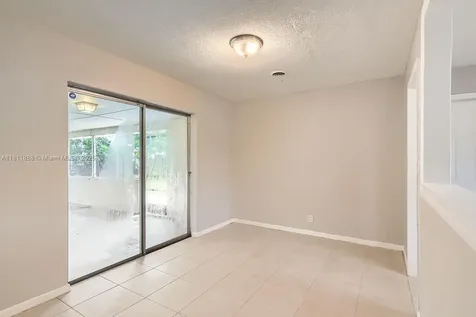 6221 NW 17th Street Sunrise FL 33313