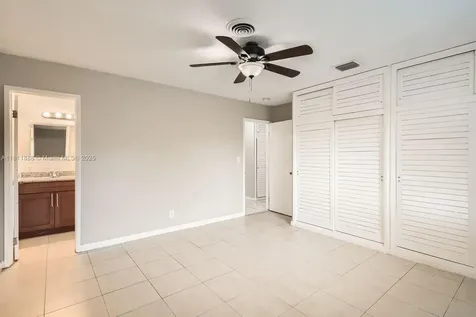 6221 NW 17th Street Sunrise FL 33313