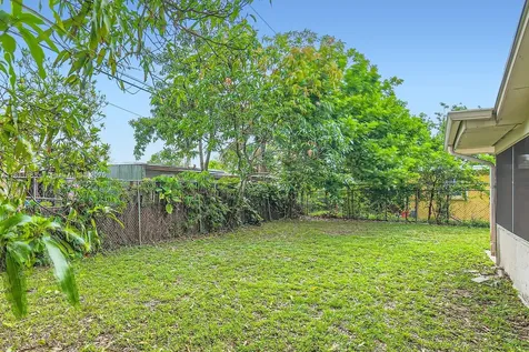 6221 NW 17th Street Sunrise FL 33313