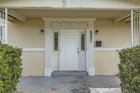 6221 NW 17th Street Sunrise FL 33313