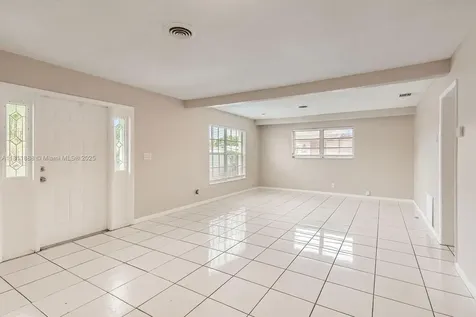 6221 NW 17th Street Sunrise FL 33313