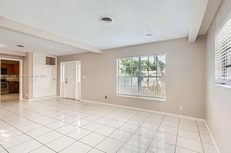 6221 NW 17th Street Sunrise FL 33313