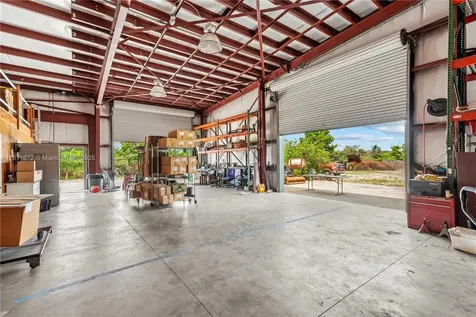 4077 SW 121st Terrace Davie FL 33330