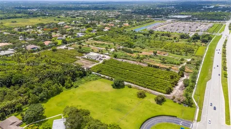 4077 SW 121st Terrace Davie FL 33330