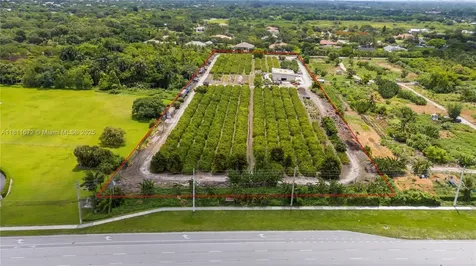4077 SW 121st Terrace Davie FL 33330