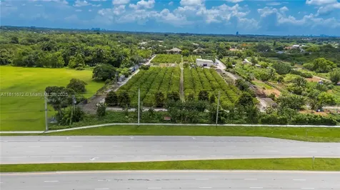 4077 SW 121st Terrace Davie FL 33330
