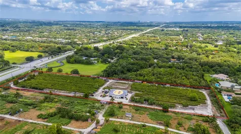 4077 SW 121st Terrace Davie FL 33330