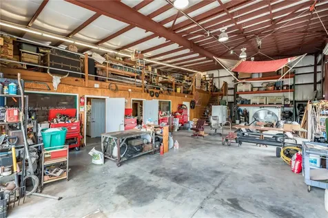 4077 SW 121st Terrace Davie FL 33330