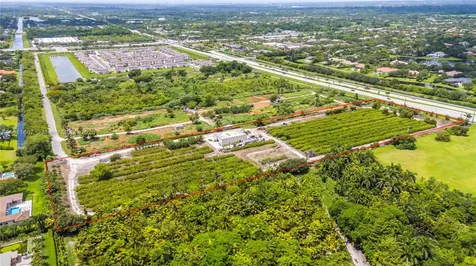 4077 SW 121st Terrace Davie FL 33330