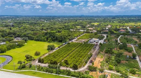 4077 SW 121st Terrace Davie FL 33330