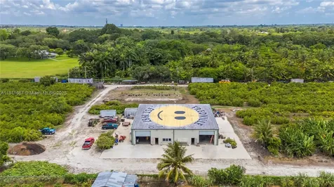 4077 SW 121st Terrace Davie FL 33330