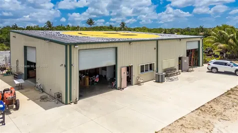 4077 SW 121st Terrace Davie FL 33330