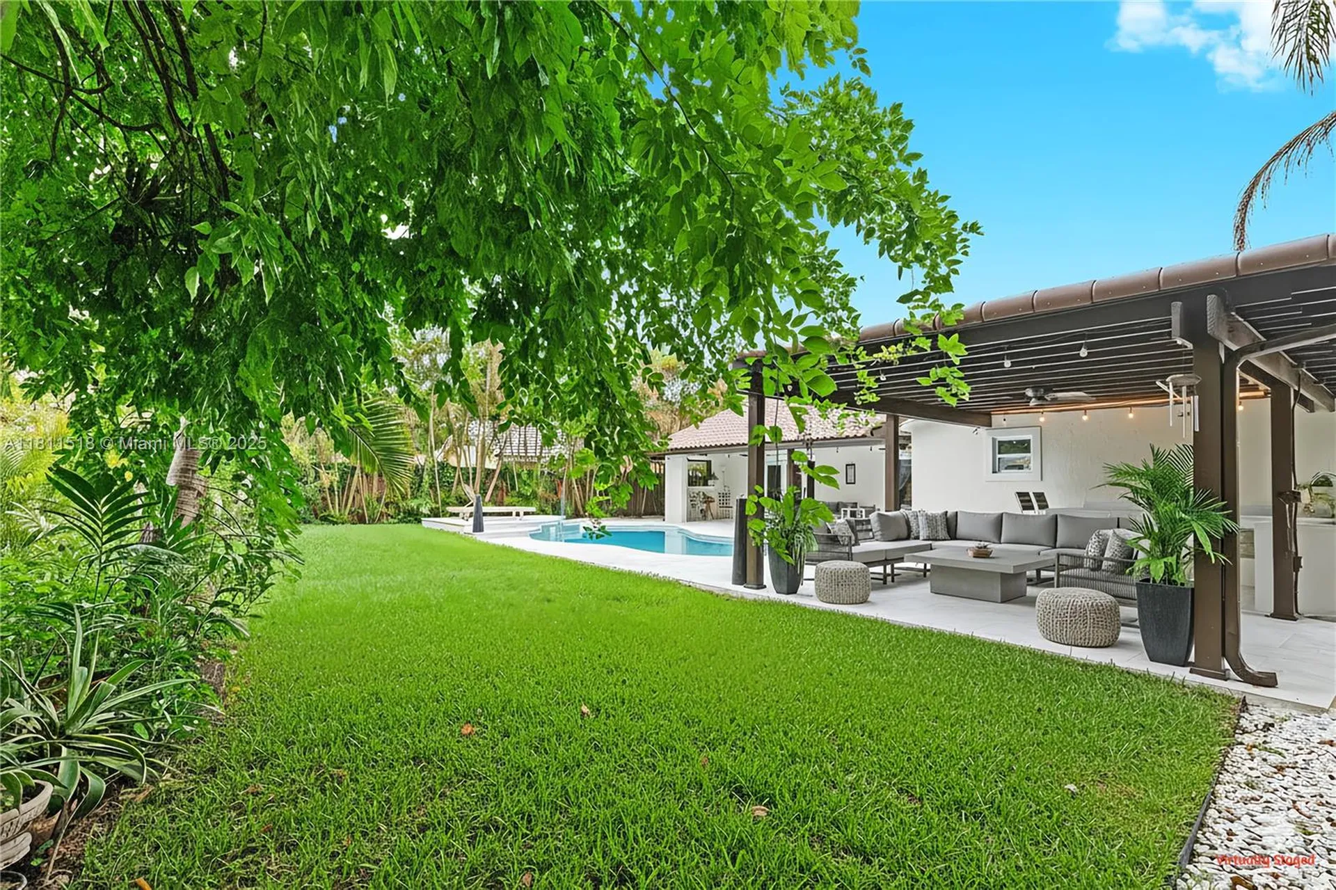 875 NW 108th Lane Coral Springs FL 33071