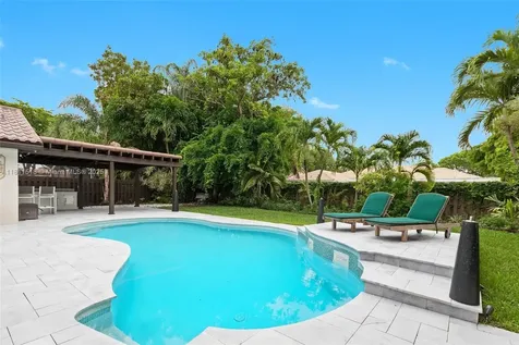 875 NW 108th Lane Coral Springs FL 33071