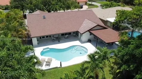 875 NW 108th Lane Coral Springs FL 33071
