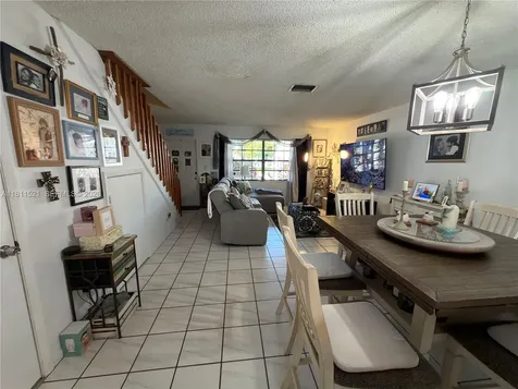 10428 NW 3rd Street Pembroke Pines FL 33026