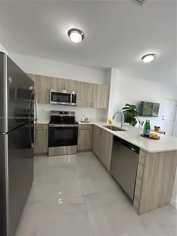 1010 SW 69th Avenue Miami FL 33144