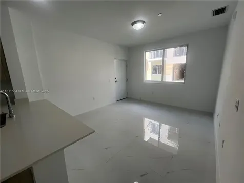 1010 SW 69th Avenue Miami FL 33144